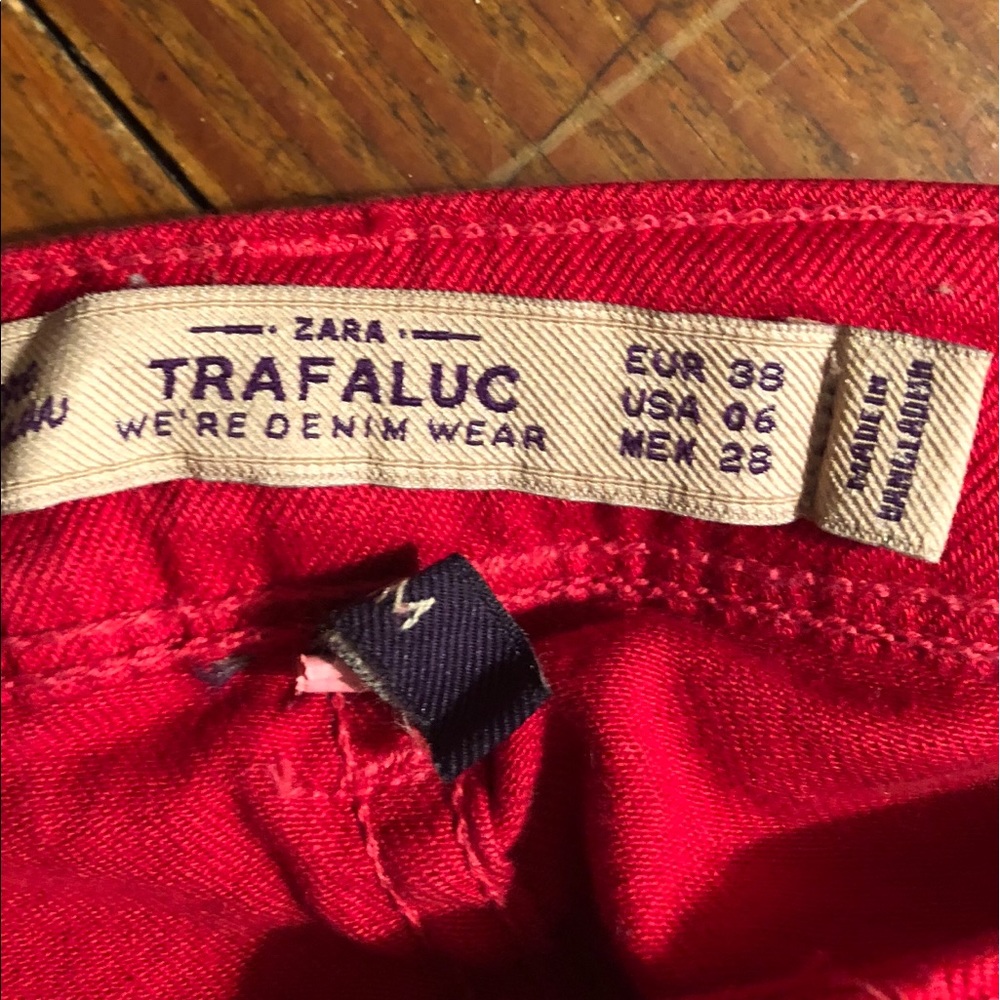 ♦️red pants ♦️ - Picture 3 of 4